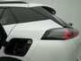 Peugeot e-2008 EV Allure Pack 50 kWh | SoH 93,3% |  Apple Carplay | Navigatie | Achteruitrij camera | Parkeersensoren achter | Spraakbediening |