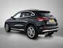 Mercedes-Benz GLA 250e AMG Line | Panorama schuifdak | Dodehoek assistent | Electr. stoelen met memory | Parkeerpakket met achtercamera | Spiegelpakket | Inclusief 24 maanden Mercedes-Benz Certified garantie voor Europa.