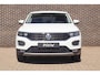 Volkswagen T-Roc 1.5 TSI 150pk DSG Sport | Navigatie | Achteruitrijcamera | LED Verlichting