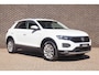 Volkswagen T-Roc 1.5 TSI 150pk DSG Sport | Navigatie | Achteruitrijcamera | LED Verlichting