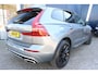 Volvo XC60 2.0 T4 R-Design | Pano | IntelliSafe | HUD | Memory | Trekh. | 360 Cam | Winterline P. |