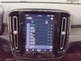 Volvo C40 Recharge Twin Intro Edition 78 kWh | Trekhaak | PDC V+A en 360 Camera | Elektrische achterklep | AWD | Panoramadak | Alcantara Bekleding | Keyless | Extra getint glas |