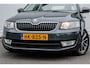 Skoda Octavia Combi 1.6 TDI Greentech Edition Businessline Trekhaak/ Stoelverwarming/ Climate control/ Full map navigatie/ Cruise control