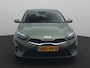 Kia Ceed 1.5 T-GDi DynamicPlusLine | Virtual Cockpit | Stoelverwarming / Stuurverwarming | Navigatie | Climate Control | Camera | Lm Velgen |