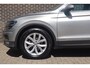 Volkswagen Tiguan 1.4 TSI 150pk DSG ACT Highline | Trekhaak | Volautomatische Airconditioning | Digitale Cockpit