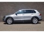 Volkswagen Tiguan 1.4 TSI 150pk DSG ACT Highline | Trekhaak | Volautomatische Airconditioning | Digitale Cockpit