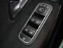 Mercedes-Benz CLA 180 AMG Line | Panoramadak | Carplay | Leder/Alcantara | Stoelverwarming | Navigatie | Keyless | Camera | Full LED | Sportstoelen | Widescreen | Sfeerverlichting | Climate control
