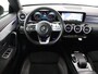 Mercedes-Benz CLA 180 AMG Line | Panoramadak | Carplay | Leder/Alcantara | Stoelverwarming | Navigatie | Keyless | Camera | Full LED | Sportstoelen | Widescreen | Sfeerverlichting | Climate control