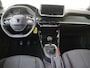 Peugeot 2008 1.2 PureTech 100 Style | Afneembare Trekhaak | Navigatie | Climate control | * 8 jaar garantie *