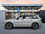 Volvo XC90 T8 Recharge Ultra Dark | 21" | Luchtvering | Trekhaak | Bowers & Wilkins | Geventileerd Nappa | Massagestoelen | Gelaagd Glas | Panoramadak | Head-Up | Matrix LED | Elektr. verst. Stoelen