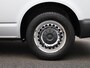Volkswagen Transporter 2.0 TDI L1H1 150PK | Automaat | Navigatie | Airco | Verwarmbare Voorruit | Multifunctioneel Stuurwiel | Cruise Control | Parkeerhulp Achter | DAB+ | Sortimo |