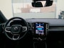 Volvo XC40 Single Motor Extended Range Plus 82 kWh | PDC V+A en Camera | Elektrische achterklep | BLIS | Apple Carplay-Android Auto | Extra Getint Glas |