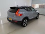 Volvo XC40 Single Motor Extended Range Plus 82 kWh | PDC V+A en Camera | Elektrische achterklep | BLIS | Apple Carplay-Android Auto | Extra Getint Glas |