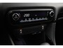 Toyota Yaris 1.5 Hybrid 115 Dynamic | €3.000,- Korting | Apple Carplay / Android Auto | Dodehoek detectie | Parkeersensoren voor/achter | Stoel-/stuurverwarming | Adaptive Cruise | Clima | Keyless | Camera | 16 inch