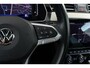 Volkswagen Passat 1.5 TSI Elegance Business R-Line | Trekhaak | Panoramadak | CarPlay | Digital Cockpit | Camera | Stoelverwarming