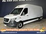 Mercedes-Benz Sprinter 316 CDI 164pk Automaat L3H2 Euro6 Airco | Camera | Navigatie | Apple Carplay Android Auto, Cruisecontrol, Chauffeursstoel, Trekhaak, Parkeersensoren, Stoelverwarming, Bijrijdersbank