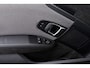 BMW i3 Dark Shadow Edition 120Ah 42 kWh | Panoramadak | 91% SOH | Dealer Ond. | Navigatie | Camera |