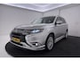 Mitsubishi Outlander 2.4 PHEV Instyle | Trekhaak | Schuif-/Kanteldak | Org NL | Facelift | CarPlay | Camera |