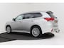Mitsubishi Outlander 2.4 PHEV Instyle | Trekhaak | Schuif-/Kanteldak | Org NL | Facelift | CarPlay | Camera |