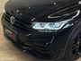 Volkswagen Tiguan 1.4 TSI eHybrid R-Line Panorama/Keyless/Black style/360 camera