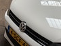 Volkswagen Polo 1.2 TSI Sportline (5 DEURS, AIRCO, CRUISE, PARKEERSENSOREN, GETINT GLAS, SPORTSTOELEN, LM VELGEN, ELEK PAKKET, NIEUWSTAAT)