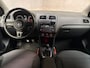 Volkswagen Polo 1.2 TSI Sportline (5 DEURS, AIRCO, CRUISE, PARKEERSENSOREN, GETINT GLAS, SPORTSTOELEN, LM VELGEN, ELEK PAKKET, NIEUWSTAAT)