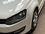 Volkswagen Polo 1.2 TSI Sportline (5 DEURS, AIRCO, CRUISE, PARKEERSENSOREN, GETINT GLAS, SPORTSTOELEN, LM VELGEN, ELEK PAKKET, NIEUWSTAAT)