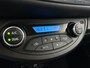Toyota Yaris Occasion 1.5 Hybrid Dynamic | Wit | Tweedehands Toyota Yaris | Airco | Bluetooth | Stoelverwarming | Hybride