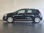 Renault Clio 1.0 TCe Intens | TREKHAAK | DEALER ONDERHOUDEN | GROOT SCHERM| DODEHOEK DETECTIE | COMPLETE AUTO! |
