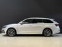 Skoda Octavia Combi 1.5 TSI First Edition | Facelift | Crystal Light | Panoramadak | Trekhaak | Apple Carplay