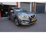 Nissan Qashqai 1.3 DIG-T Tekna + Dynamic | NAPPA LEER | Panoramadak | Trekhaak | BOSE | Memory Pack | Adapieve cruise + Lane departure + Blindspot indicator | NL Auto | Dealer onderhouden