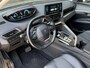 Peugeot 3008 1.6 Plug in Hybride 225 Pk * Automaat * Luxe Allure * * Navigatie * Dodehoek Sensoren * Achteruitrij Camera * Keyless Start * Laadstekker 220 V * 1/2 Lederen Interieur * Vingerhoets; Vierde Generatie Eersteklas Service. Al meer dan 100 jaar een begrip in de Brabantse Kempen.