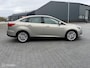 Ford Focus 1.0 Titanium Edition Sedan – 2015 – 174.000 km