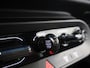 MINI Cooper 3-Deurs 1.5 C John Cooper Works M | Panoramadak | Sportstoelen | HUD | Groot Navigatie "OLED" | Camera | DAB | Apple CarPlay/Android Auto | 17" Lichtmetalen Velgen | LED | DAB |