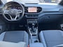 Volkswagen T-Cross 1.5TSI/150PK R-Line DSG · Navigatie · Camera + Parkeersensoren · Apple/Android