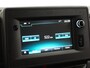 Renault Master T35 2.3 dCi 135PK L2H2 Airco Cruise Control Camera Nav PDC V+A Trekhaak 270° Deuren