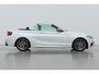 BMW 2-Serie Cabrio M235i xDrive | 327Pk! | M-Sport | harman/kardon | Vol-Leder | Stoelverwarming | Camera | 18 Inch