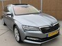 Skoda Superb Combi 1.4 TSI iV Business Edition Plus Automaat | Panoramadak | Half leer/alcantara | Cruise control adaptief | Trekhaak afneembaar | Voorstoelen en achterbank verwarmd | Stuurwielverwarming | Rondomzich camera | Matrix LED