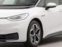 Volkswagen ID.3 First Plus 58 kWh | SoH 95,0 % | Apple Carplay | Parkeersensoren voor en achter | Achteruitrij camera | Wifi | Spraakbediening | Voorstoelen verwarmd | Stuur verwarmd |