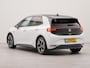 Volkswagen ID.3 First Plus 58 kWh | SoH 95,0 % | Apple Carplay | Parkeersensoren voor en achter | Achteruitrij camera | Wifi | Spraakbediening | Voorstoelen verwarmd | Stuur verwarmd |