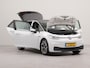 Volkswagen ID.3 First Plus 58 kWh | SoH 95,0 % | Apple Carplay | Parkeersensoren voor en achter | Achteruitrij camera | Wifi | Spraakbediening | Voorstoelen verwarmd | Stuur verwarmd |