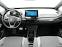 Volkswagen ID.3 First Plus 58 kWh | SoH 95,0 % | Apple Carplay | Parkeersensoren voor en achter | Achteruitrij camera | Wifi | Spraakbediening | Voorstoelen verwarmd | Stuur verwarmd |