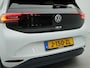 Volkswagen ID.3 First Plus 58 kWh | SoH 95,0 % | Apple Carplay | Parkeersensoren voor en achter | Achteruitrij camera | Wifi | Spraakbediening | Voorstoelen verwarmd | Stuur verwarmd |