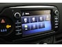 Toyota Yaris 1.5 Hybrid Premium | Panoramadak | Navigatie | Keyless | Cruise Control | Clima | Parkeersensoren achter | Camera | 16 inch | Premium audio | Rijstrooksensor | Bluetooth
