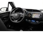 Toyota Yaris 1.5 Hybrid Premium | Panoramadak | Navigatie | Keyless | Cruise Control | Clima | Parkeersensoren achter | Camera | 16 inch | Premium audio | Rijstrooksensor | Bluetooth