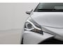 Toyota Yaris 1.5 Hybrid Premium | Panoramadak | Navigatie | Keyless | Cruise Control | Clima | Parkeersensoren achter | Camera | 16 inch | Premium audio | Rijstrooksensor | Bluetooth