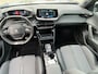 Peugeot e-2008 EV GT 50 kWh | AUTOMAAT | NAV | CARPLAY ANDROID | ADAPTIVE CRUISE CONTROL | DIRECT LEVERBAAR |