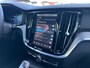 Volvo V60 2.0 T8 Plug-in hybrid AWD Plus Dark | Premium-Pack | Head-up display | Panoramadak | Rondomzicht camera | Extra getint glas achter