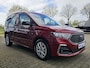 Ford Tourneo Connect 1.5 EcoBoost PHEV L2 Limited 150pk  | 5 persoons | Achteruitrijcamera | Navigatiesysteem | Virtual cockpit | Adaptive cruise | Stuur- en stoelverwarming | Nieuwstaat!