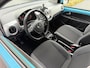Volkswagen Up! 1.0 Active 5-deurs | Stoelverwarming | Lichtmetalen velgen | Extra getint glas | Bluetooth | Airco | Rijklaar incl. 1 jaar Bovag garantie